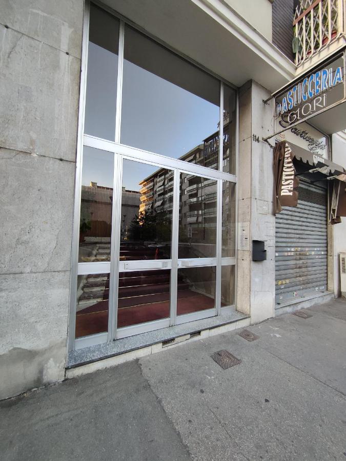Affittacamere - Santa Rita Rooms Турин Екстер'єр фото
